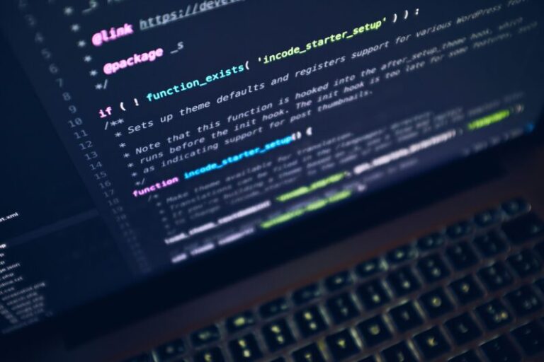HTMLでJavaScriptを読み込む方法2選と注意点を解説